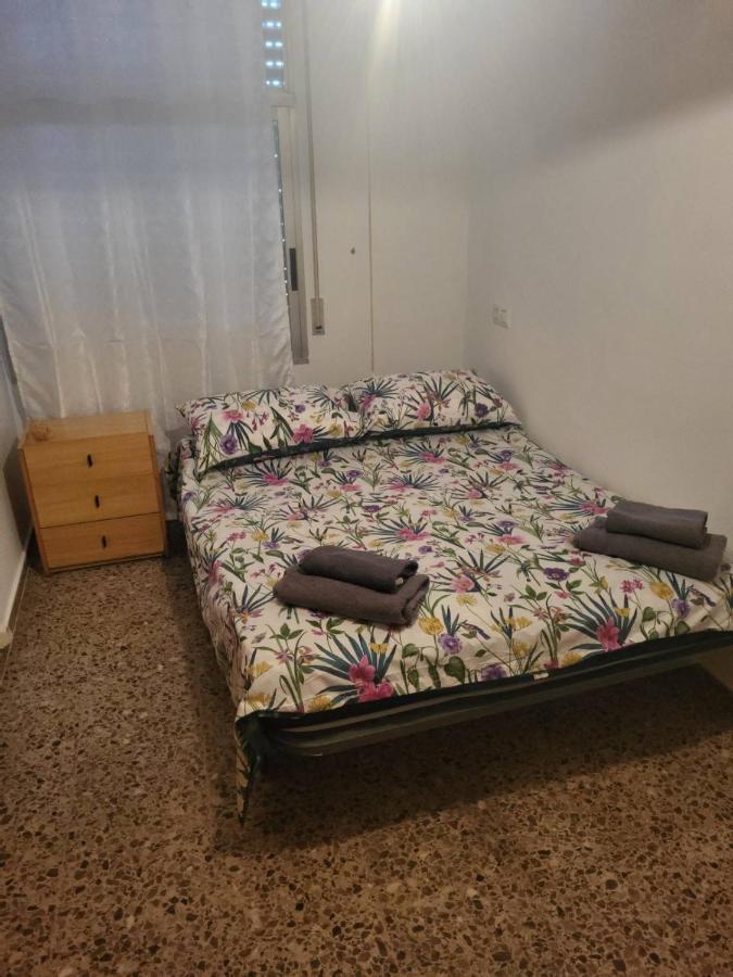 Apartamento Carrer De La Pau Valencia Exterior foto